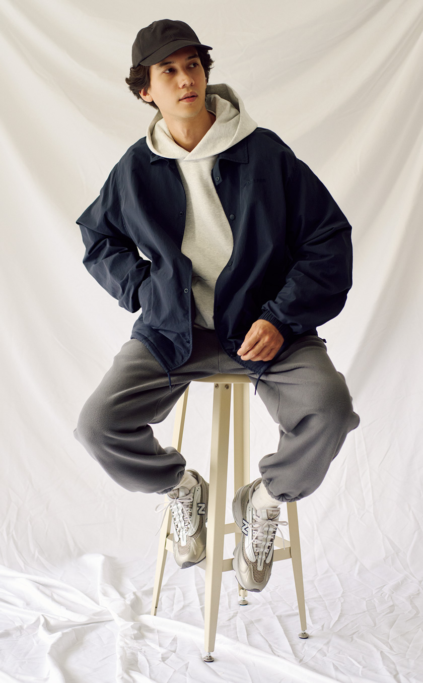 NB GREY コーチジャケット