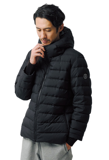 インナーは単体使いもサマになる絶妙丈