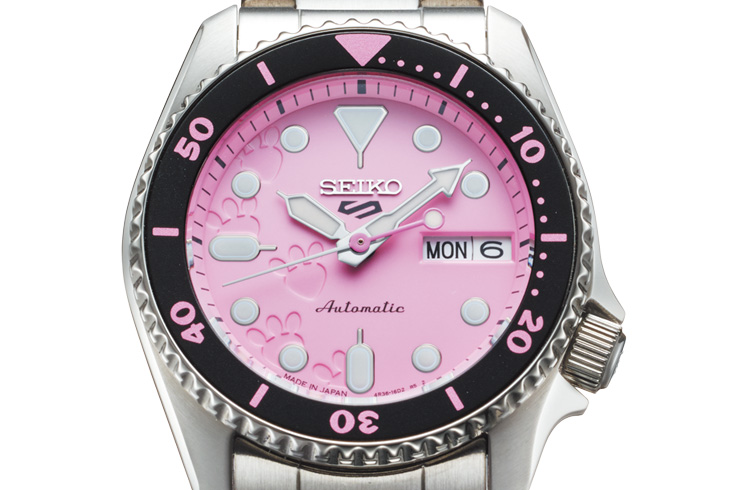 セイコー5スポーツが豹変!? 大人ピンクがニクいピンクパンサーコラボ時計