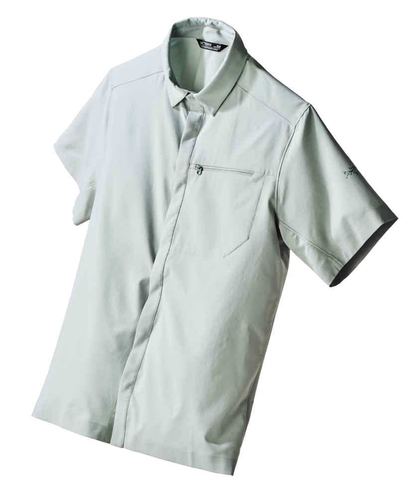 アークテリクスのスカイラインシャツ