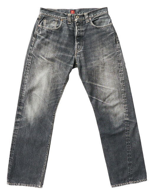 わずか1年でここまで芸術的な色落ち