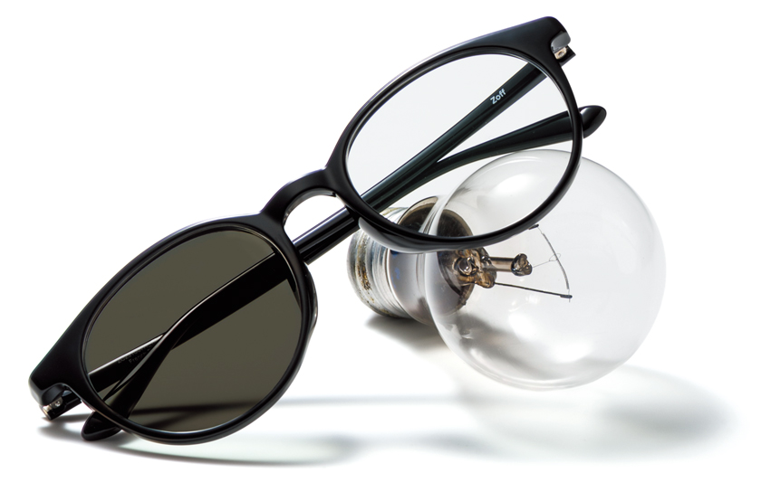 ゾフの可視光調光レンズ