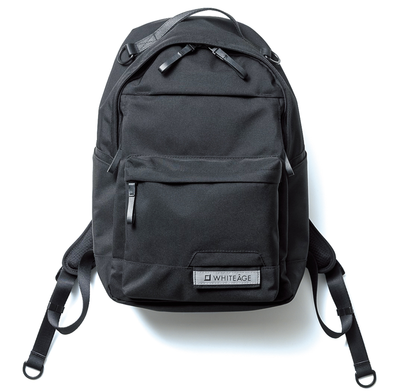 ホワイタージュのエムオーディー・ネイビー デイパック M