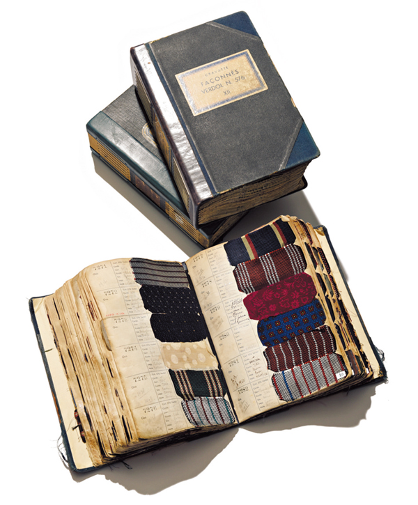 定番ネクタイカタログ