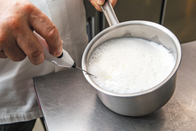 パワフルに時短で泡立てられる