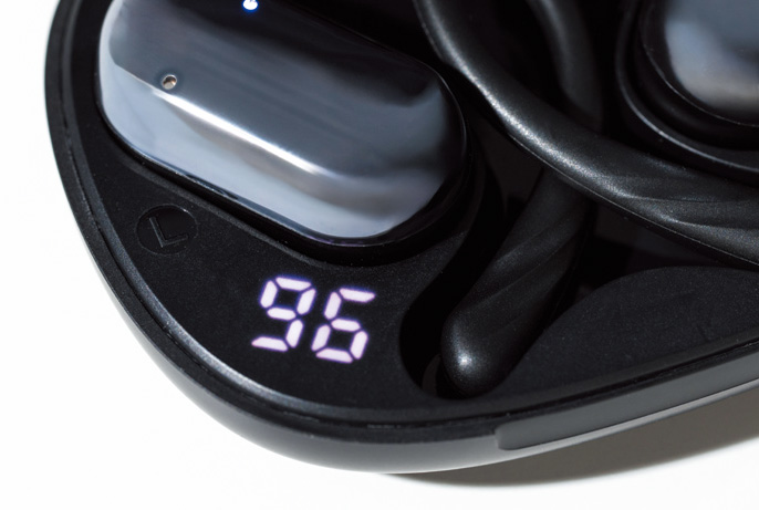 充電ケースにはバッテリー表示も