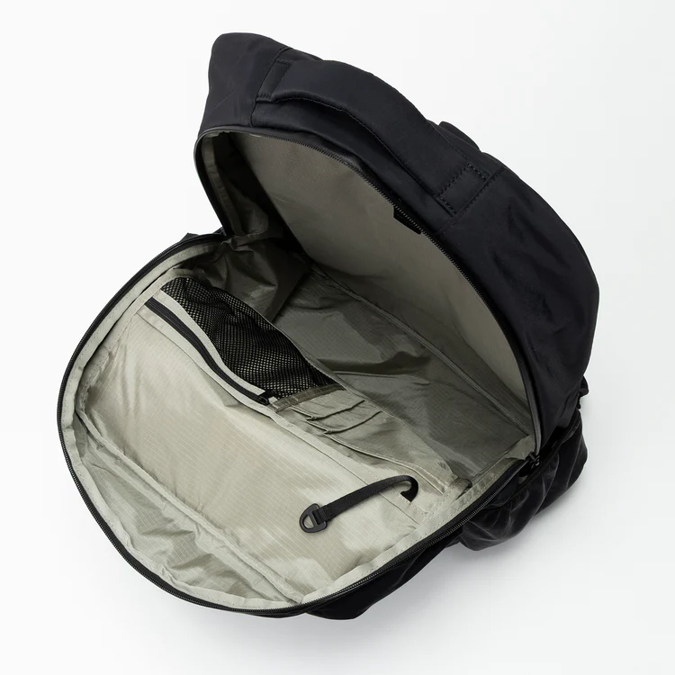 和紙のようなニュアンスと撥水加工の安心感