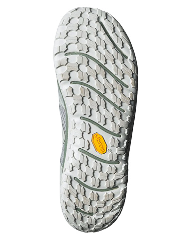 リサイクル素材配合のエコなビブラムソール