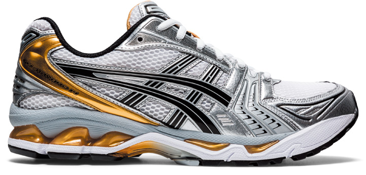 名機を象徴するホワイト × ピュアゴールドの美色