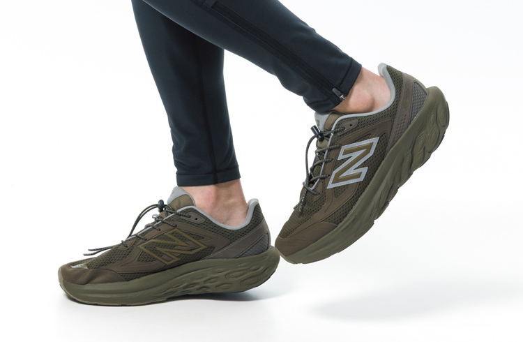 グラフィックで着こなす！『ニューバランス』のGraphic Collectionが登場！ スポーツデポ・アルペン限定アイテムも。