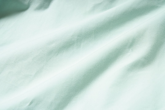 伝統のワックスコットンが……爽快カラーのノンワックスに