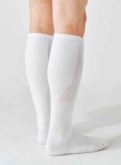 しっかり着圧してくれるから脚がスッキリ感じる