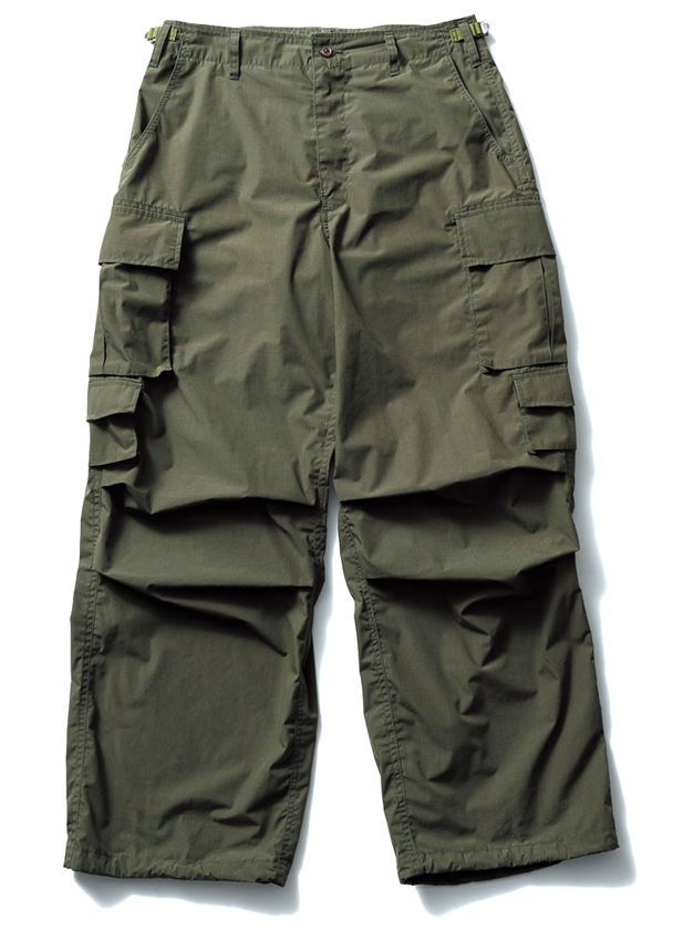 モドメント　ミルカーゴパンツ