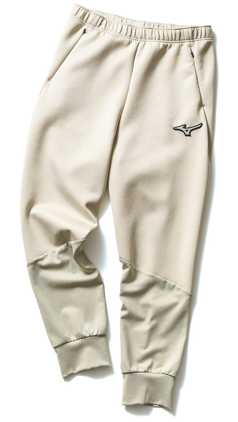 セットアップで使えるパンツも