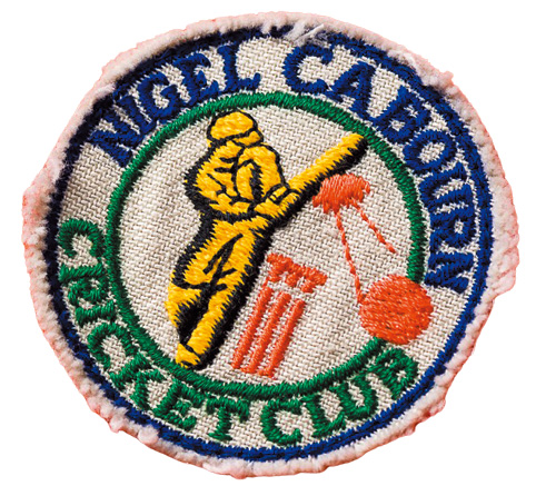 当時と同じワッペンロゴを復刻