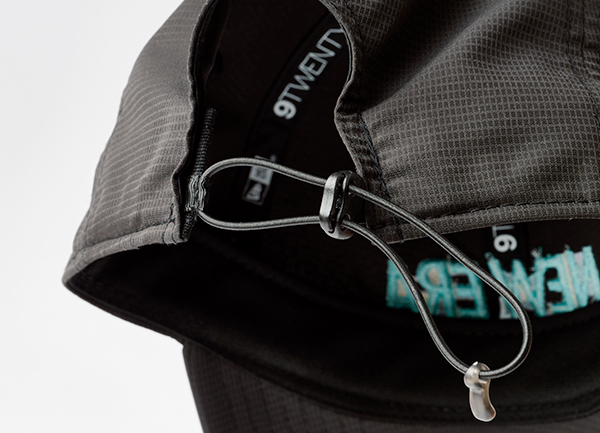 ドローコードでキュッと絞れて、ランも軽快