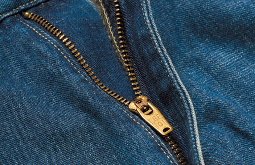 101-Z伝統のジップフライはばっちり踏襲