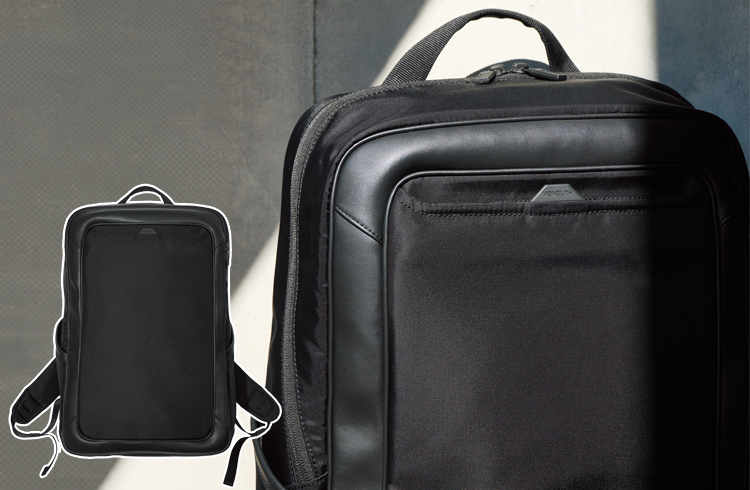 【モノリス】スーツにも違和感なし！レザー使いで品格が増した“スクエア型”デイパ