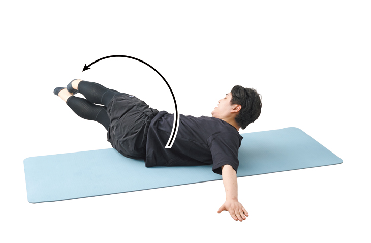 ツイストレッグレイズ
